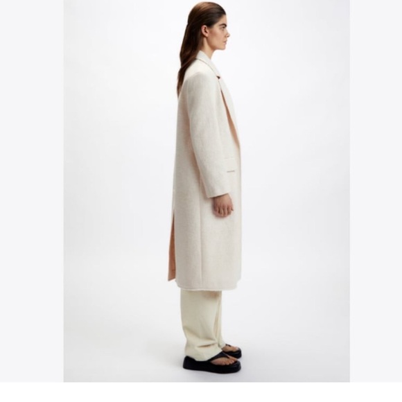🔖 ZARA Oversized Vanilla/Cream Coat Small - Picture 2 of 6